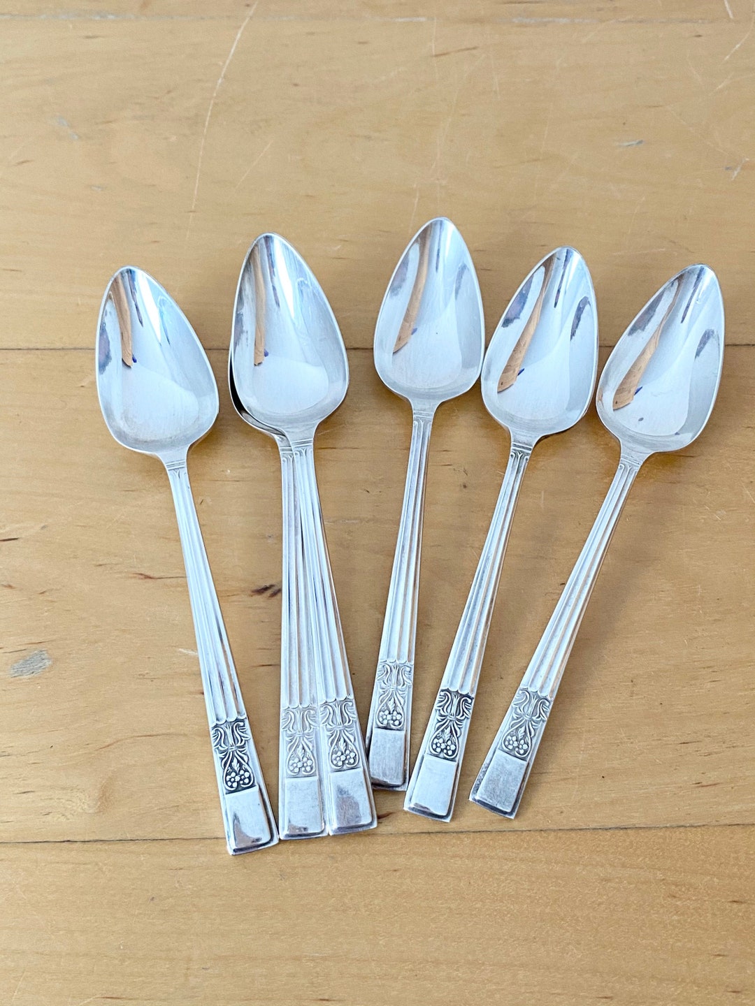 Vintage Fruit Spoons, De Montfort Silverplated Spoons, Grapefruit