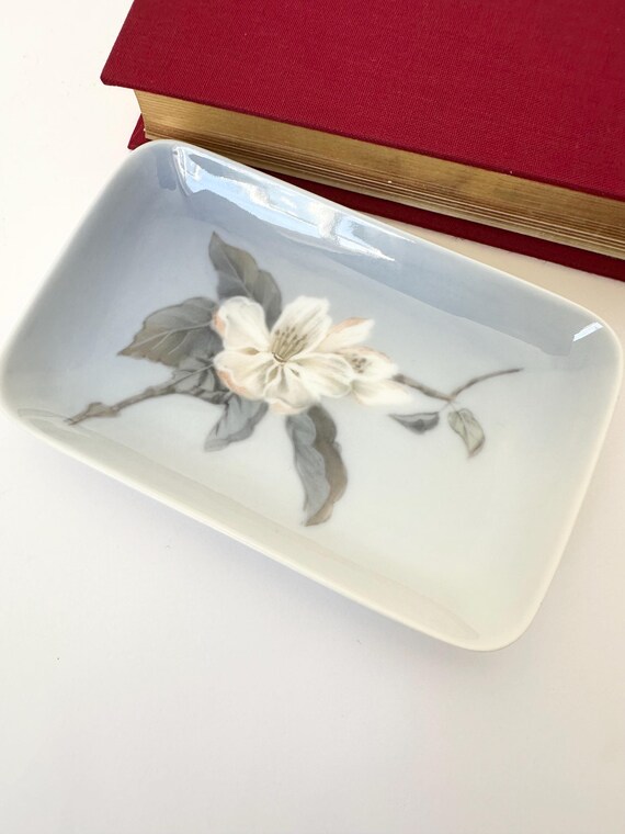 ヴィンテージ ロイヤル コペンハーゲン 磁器 小物入れ、花のソープ