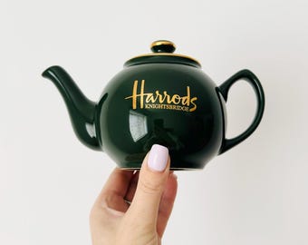 Vintage Harrods London Green Teapot Kettle, Made in England Collectible Kitchen Decor, Gift