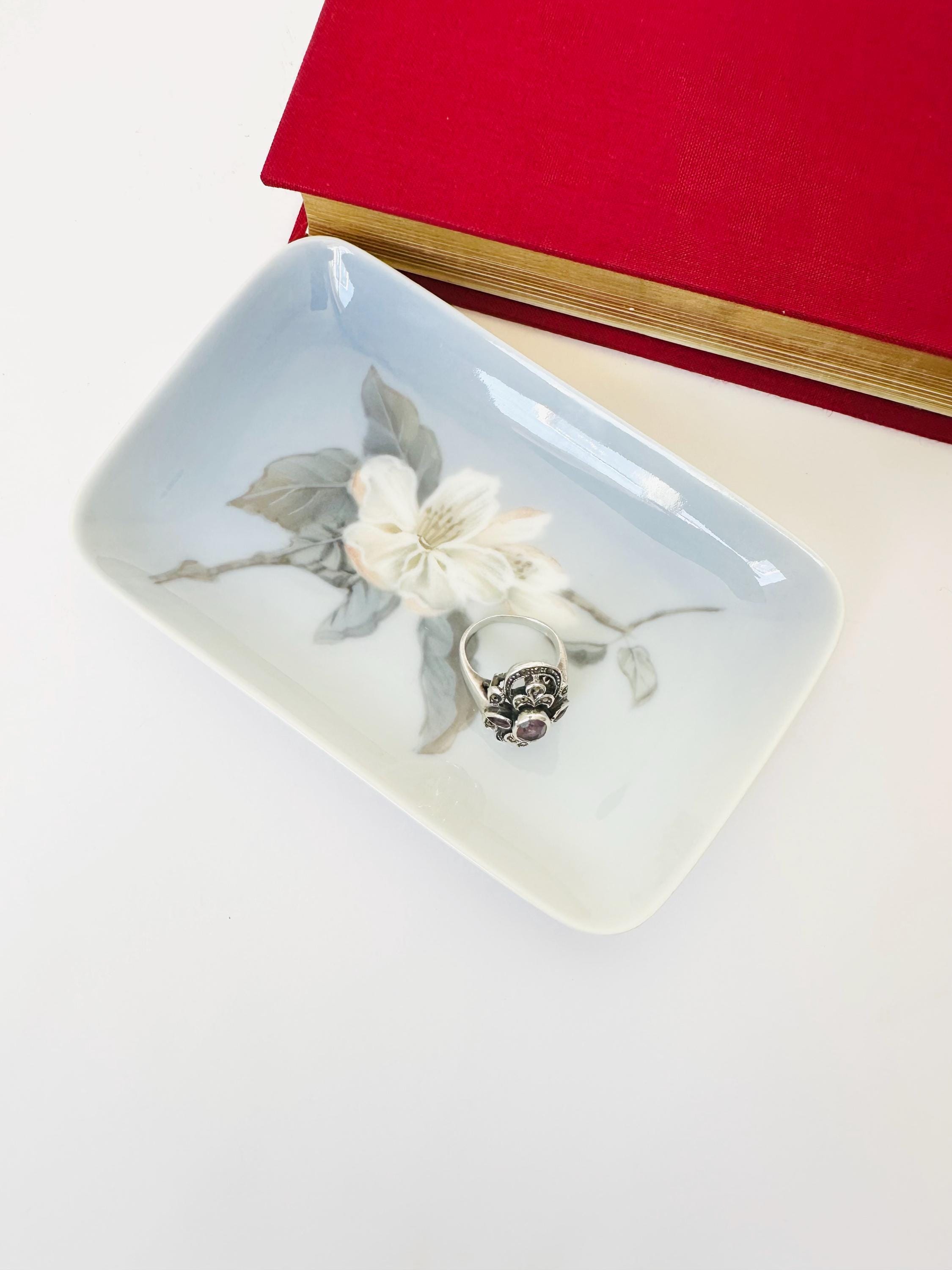 ヴィンテージ ロイヤル コペンハーゲン 磁器 小物入れ、花のソープ