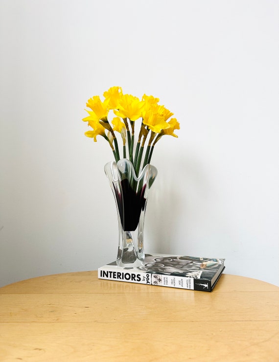 Vintage glass vase by J. Hospodka, Czechoslovakia, Vintage Ruffled Glass Vase, Mid-century vase