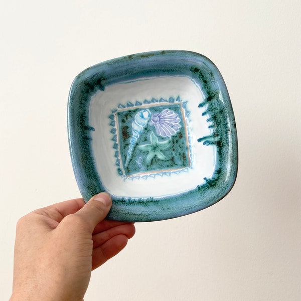 Studio Pottery Plate, Handmade Oval Bowl, Floral Pattern