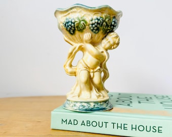 Ciotola vintage con cherubini, ciotola in ceramica stile maiolica italiana, ciotola con piedistallo putti, decorazione cottagecore