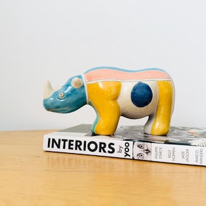 Handgemachte Raku Keramik Nashorn, Südafrikanische Keramik, Abstrakte Figur