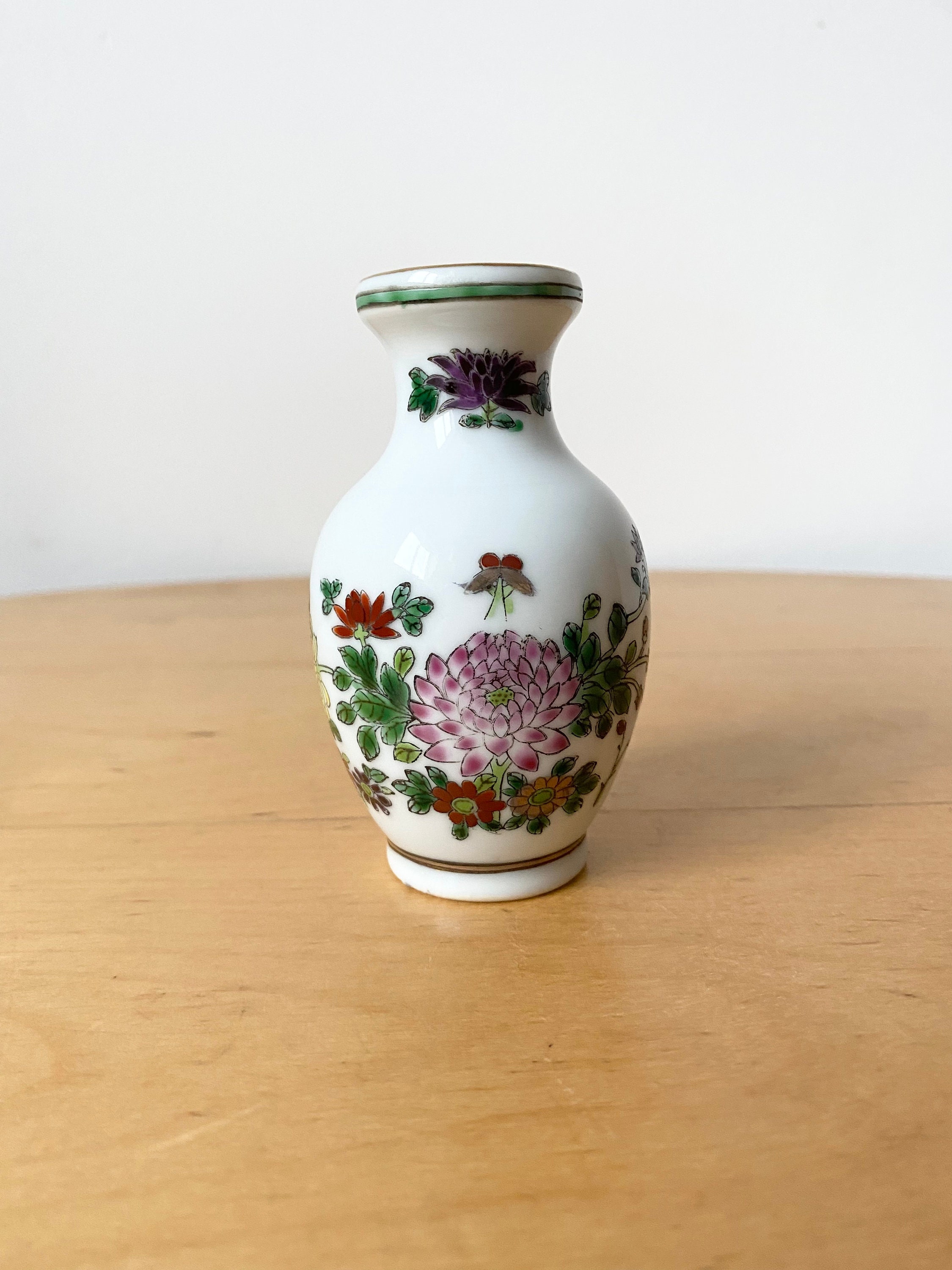 手描き子供絵柄の陶磁器花瓶 il_fullxfull.4312671586_di26.jpg