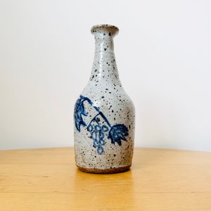 Handmade stoneware wine bottle, Wine bottle image 4