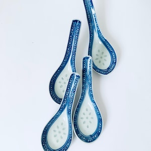 Chinese Soup Spoons, Rice Grain Porcelain Spoons, Set of 4 Asian Spoons,
