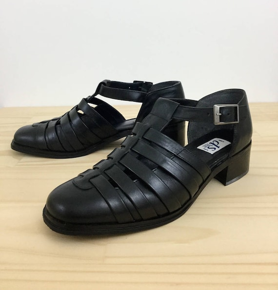 90s mary jane shoes