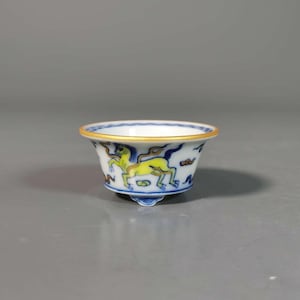 Handgedrehte Blau Weiße Doucai ‘Seepferdchen’ Bonsai Schale | Ming Style Porzellan Mini Übertopf Handgemaltes Sammlerstück Mit Zertifikat