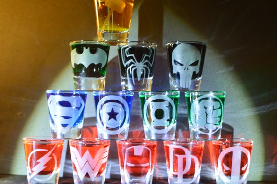 Super heroes etched shot glass set of 13 fan art
