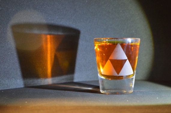 Zelda Triforce LoZ Etched shot glass Fan Art