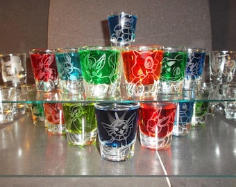 ¡Elige un poke! Cualquier vaso de chupito grabado de Pokémon (Un chupito)