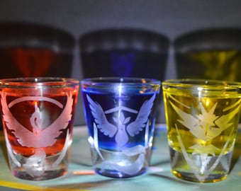 Juego de 3 vasos de chupito del equipo Pokémon GO