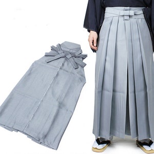 Japanese Men's  Hakama / NEW/ SAMURAI Costume/ Budo Cosplay/ Samurai Cosplay/ Gray