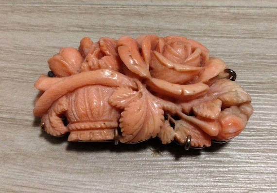 Japanese Carved Coral Obidome/ Vintage Carved Nat… - image 1