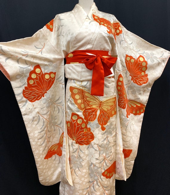 Japanese FURISODE Kimono/ EMBROIDERY/ Silk Kimono/