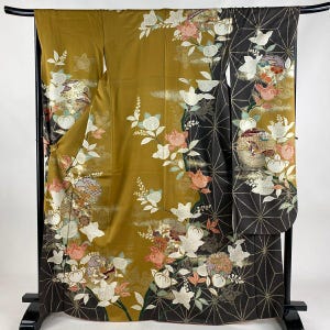 Furisode Kimono/ Japanese Kimono/ Vintage Kimono Robe/ Silk Kimono/ Kimono Dress/  Wedding Kimono/ 0508a