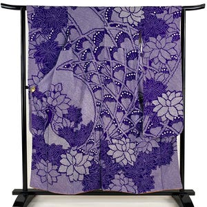 Furisode SHIBORI Kimono/ Japanese Kimono/ Vintage Kimono Robe/ Silk Kimono/ Kimono Dress/  Wedding Kimono/ 1102b