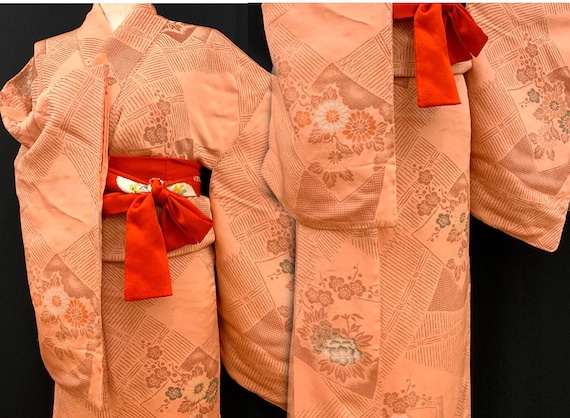 Japanese Antique Kimono Houmongi / Silk Kimono/ We