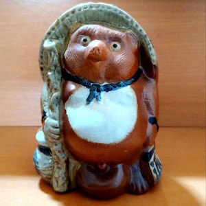 Japanese Shigaraki ware/ Tanuki Statue/ Rare Monk Tanuki/ Made in Japan/  Happy Racoon dog / Shigaraki Pottery/ 0520td