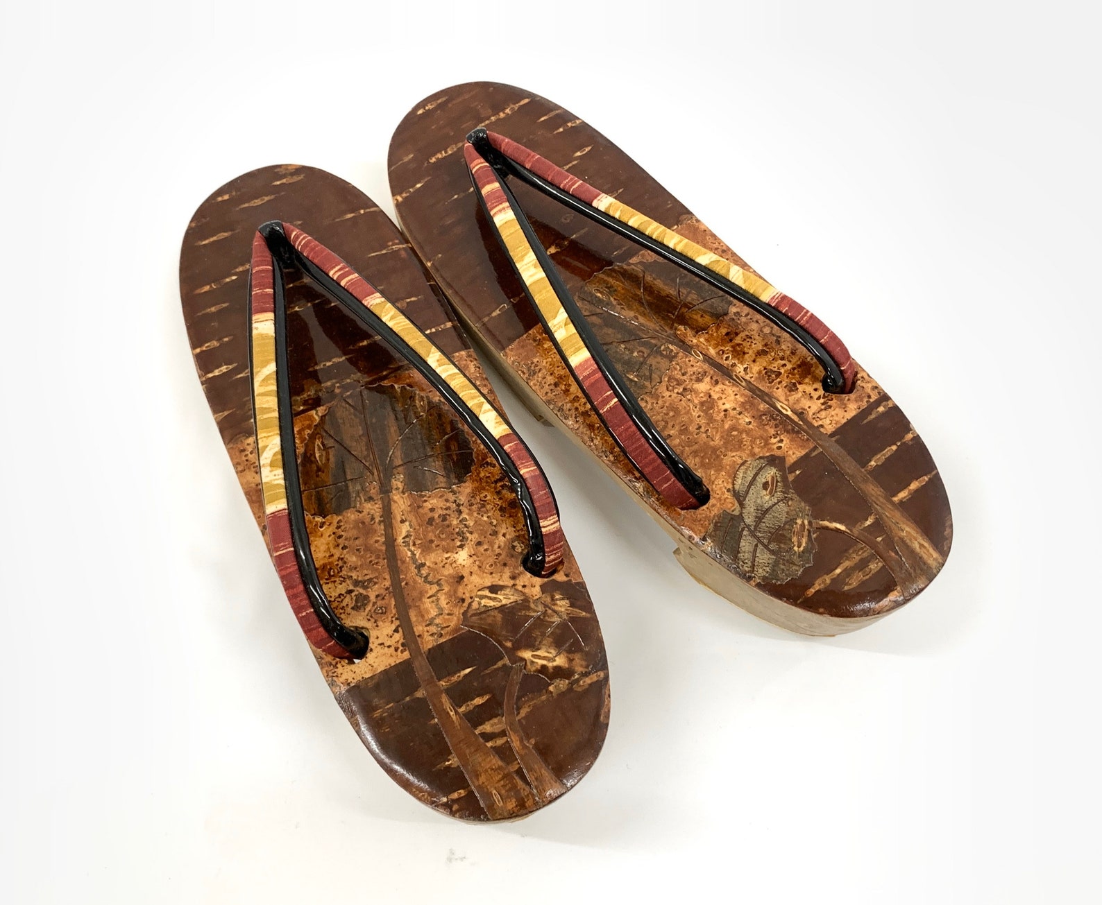 wooden zori