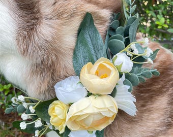Floral dog collar for wedding, engagement photos, butter wedding accessories, pet ceremony accessories for wedding, ring bearer dog