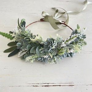Greenery Dog flower collar, dog flower crown, greenery white ivory flower wreath, Pet Supplies, dog flower wreath, Wedding & Party