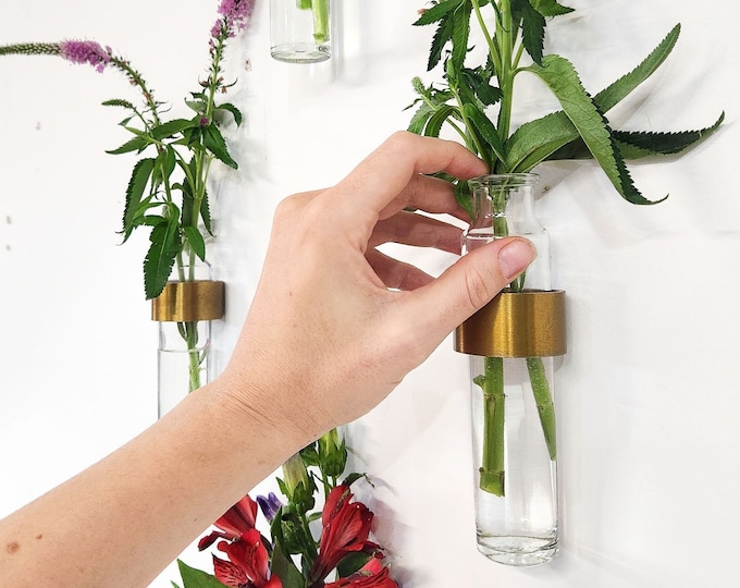 White Decorative Wall Hanging Flower Vase, Minimalist Ceramic and