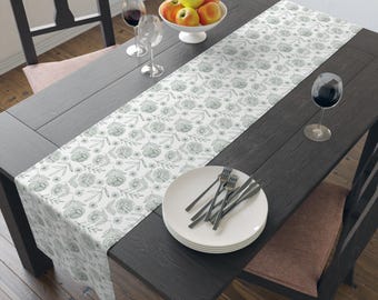 Camino de mesa con estampado floral verde / Estampado de rosas y hojas