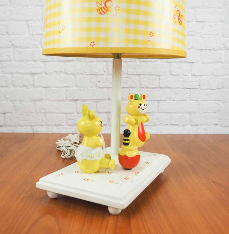 Vintage IRMI Originals Honey Bear Music Box Yellow Nursery Lamp