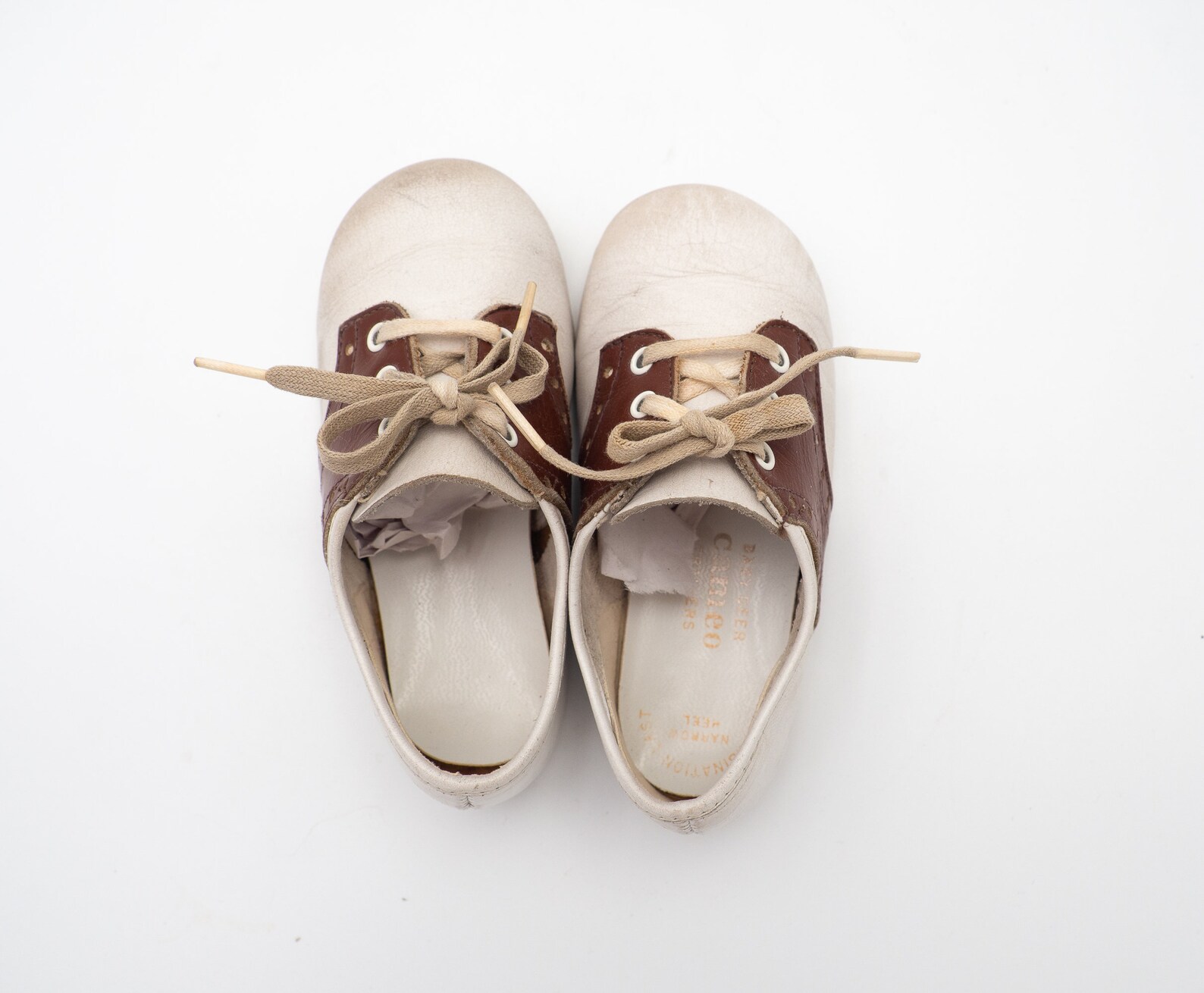 Vintage Baby Shoes Baby Deer Trainers Saddle Shoes Size 3N
