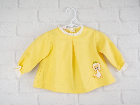 yellow swing top
