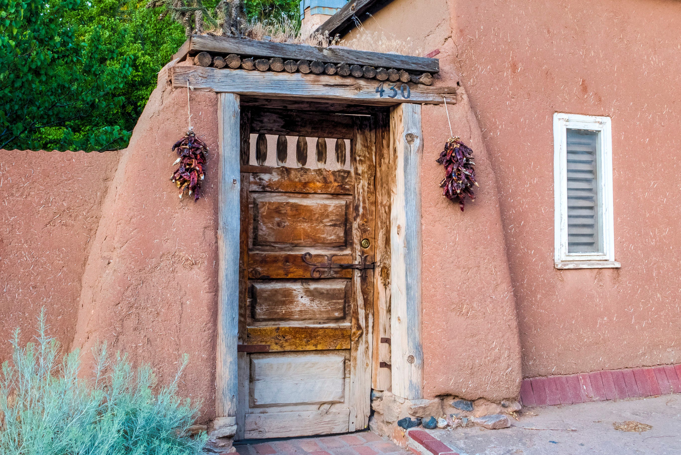 A Hacienda Entry Door In Santa Fe New Mexico Frame Ready 1