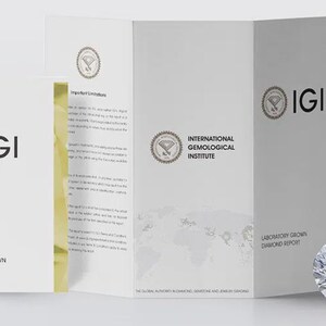 Diamante sintetico Radiant da 6,19 carati, purezza FVVS2, certificato IGI. immagine 11