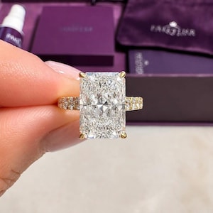 4.90 Carat DVS1 Radiant Cut Lab Diamond Engagement Ring: Handcrafted 14k Gold