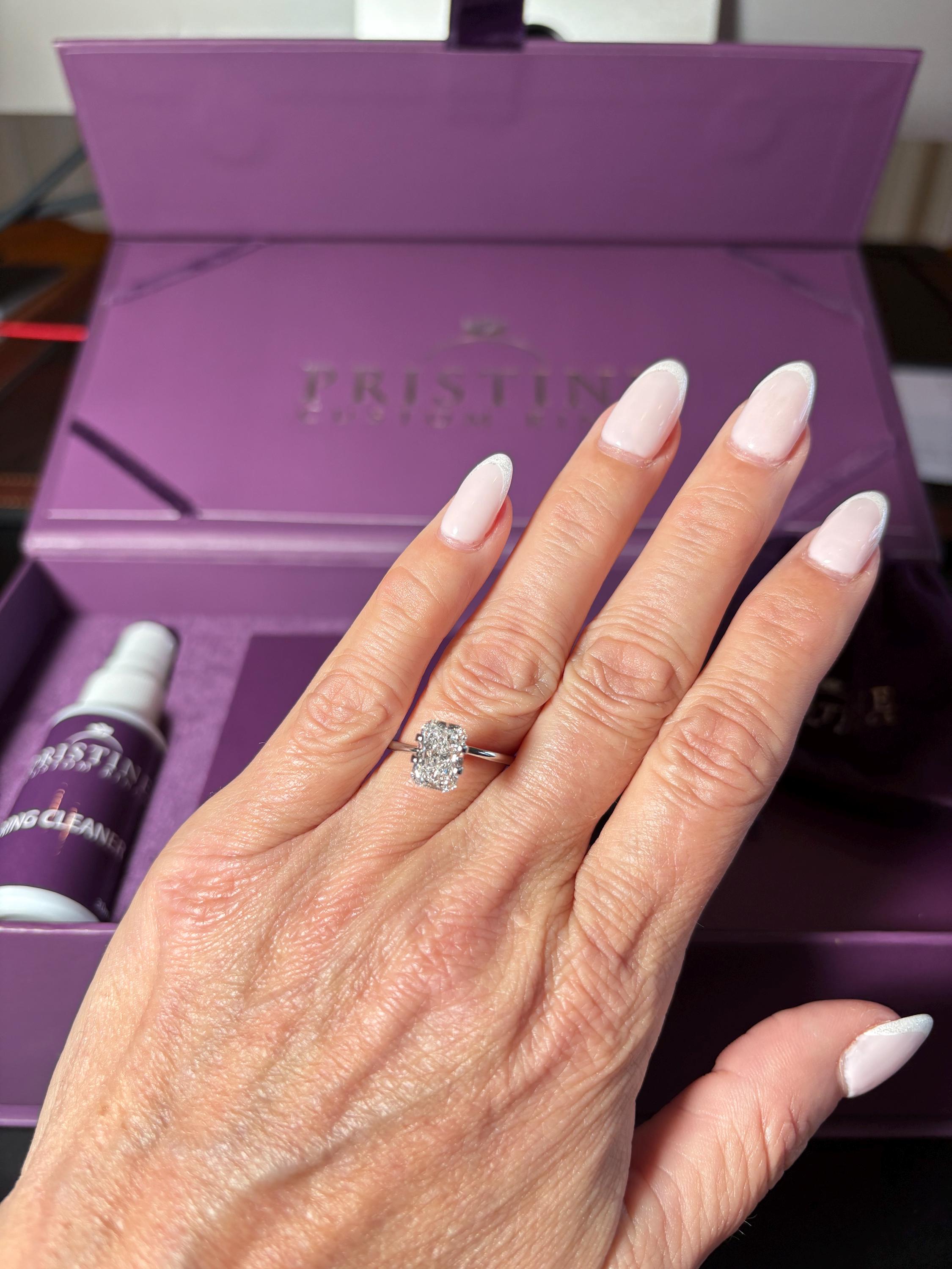 2.00ct E-VVS2ラディアントラボグロウンダイヤモンドソリティア婚約 