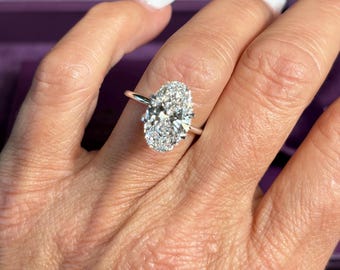 3 Carat Elongated Oval Lab Grown Diamond: IGI Certified F VVS2