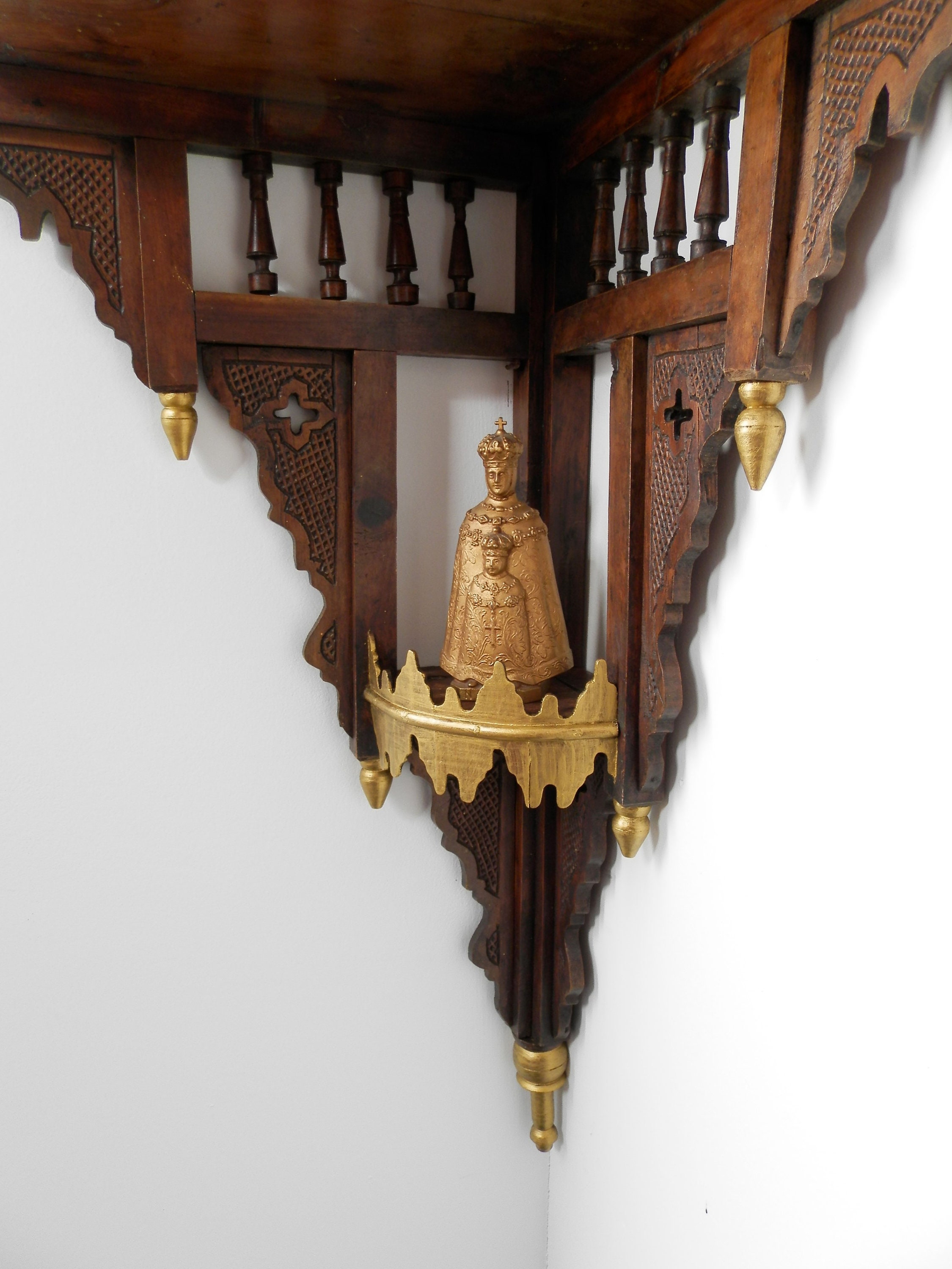 Étagère d'exposition d'angle en Bois de Cerisier Français Antique. Étagère d'affichage Vintage Des A