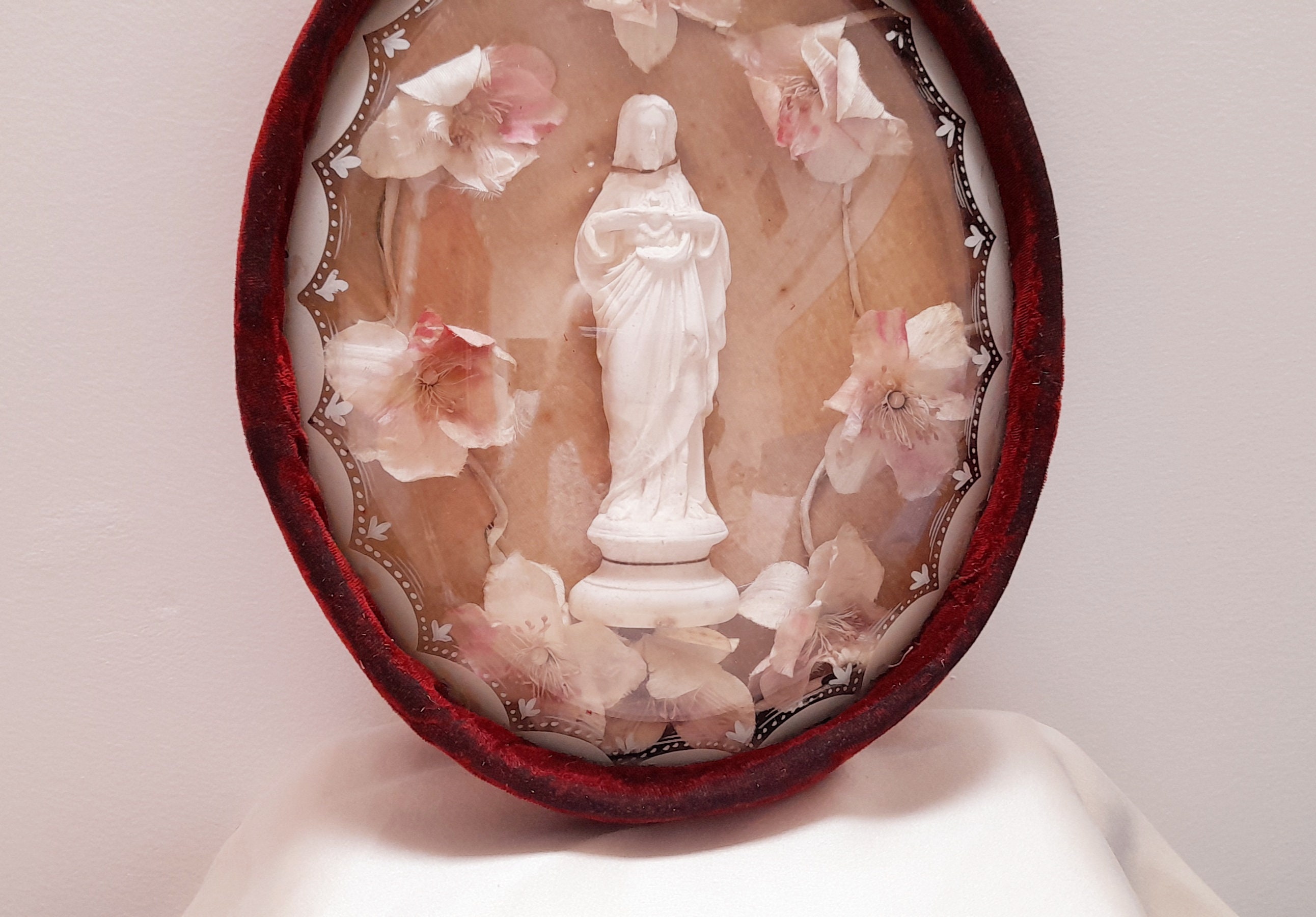 Rare Antique Français Religieux Sacré Jésus-Christ Statue Icône Boîte d'ombre. Années 1800. Fait à L