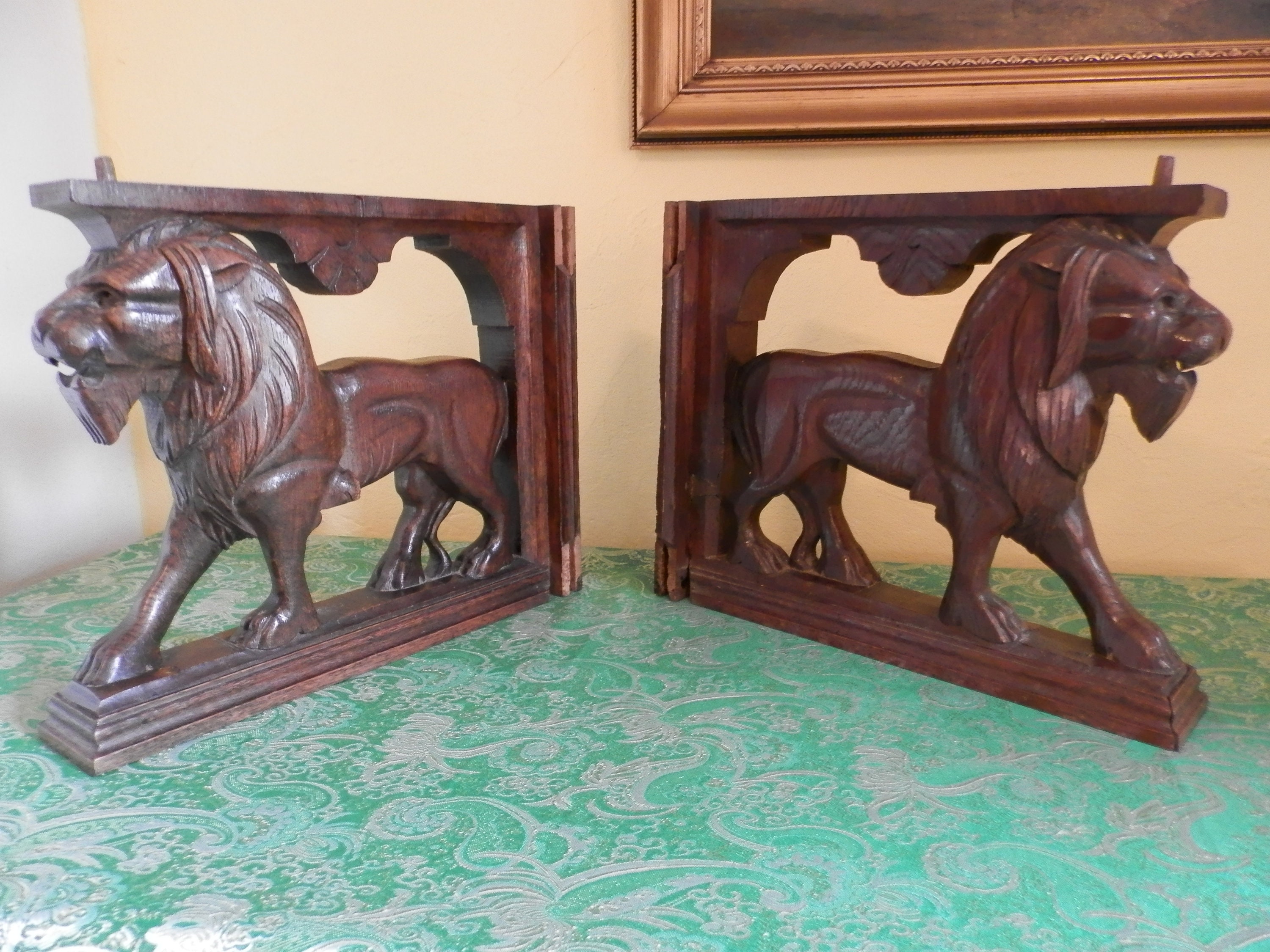 Lions Antiques Français