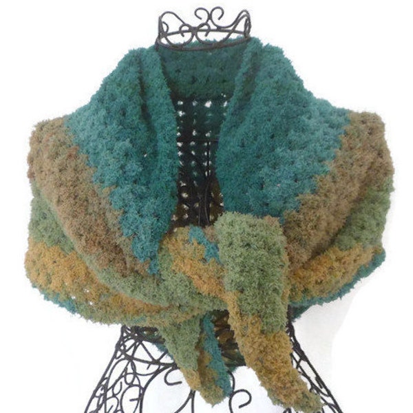 Châle vegan au crochet camaïeu de bleu vert beige mixte pour femme ou chèche homme,châle très doux et chaud,idée cadeau automne hiver homme