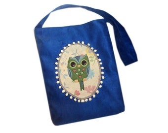 Owl book bag: gift idea for reader, transport of books, library bag, small original tote bag