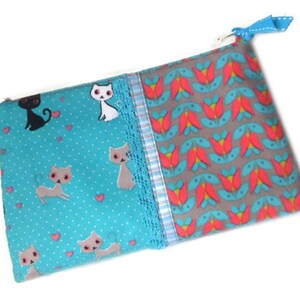 Trousse maquillage chat noir,trousse maquillage chat blanc,trousse turquoise,trousse crayons,fourre tout chat,trousse animaux,pour voyage image 1