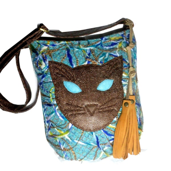 Cat bag, shoulder bag, creative bag,original bag,cat head bag,vegan bag, felted wool bag,imitation galuchat bag,blue duck,turquoise