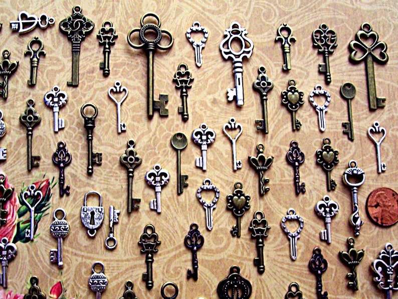 Delightful Replica Keys Skeleton Charms Jewelry Steampunk Wedding Beads Supplies Pendant Collection Reproduction Vintage Antique Look Craft image 3