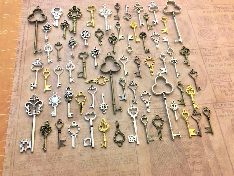 Mixed Lot New Keys Vintage Skeleton Charms Antique Jewelry Steampunk Wedding Bridal Shower Invitation Favor Gift Bead Supplies Pendant Craft