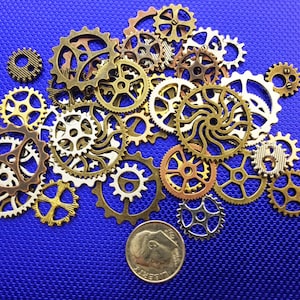 Steampunk Clockwork Gears Cogs Wheels Buttons Watch Parts Altered Art Brass Silver Gold Copper Charms Jewelry Gothic Beads Supplies Crafts
