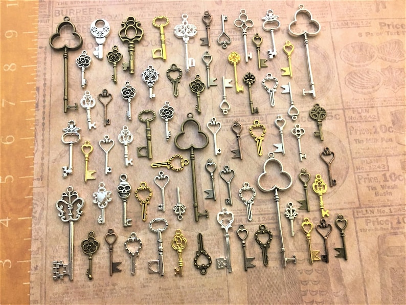 Mixed Lot New Keys Vintage Skeleton Charms Antique Jewelry Steampunk Wedding Bridal Shower Invitation Favor Gift Bead Supplies Pendant Craft