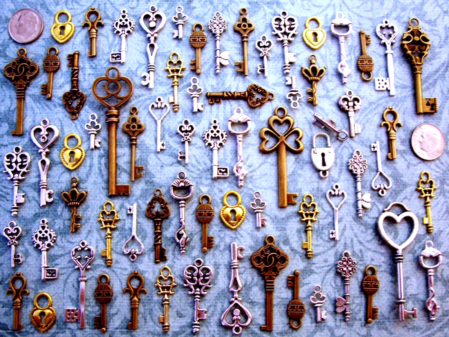 Antique Bronze Skeleton Key Charms Pendants Assorted Set of 69 A8785 –  VeryCharms