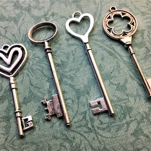 Réplica 3" Chaves Extra Grandes Chaves Grandes Antigos Esqueleto Encantos Jóias Contas Steampunk Suprimentos Colar Pingente Broche Clipe Pin Fecho Cartão Presente